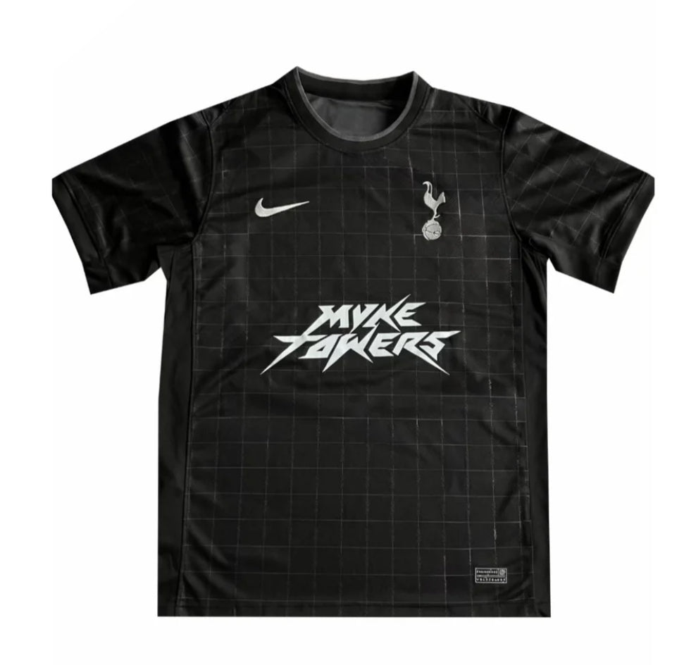 Camiseta Tottenham x Myke Towers II