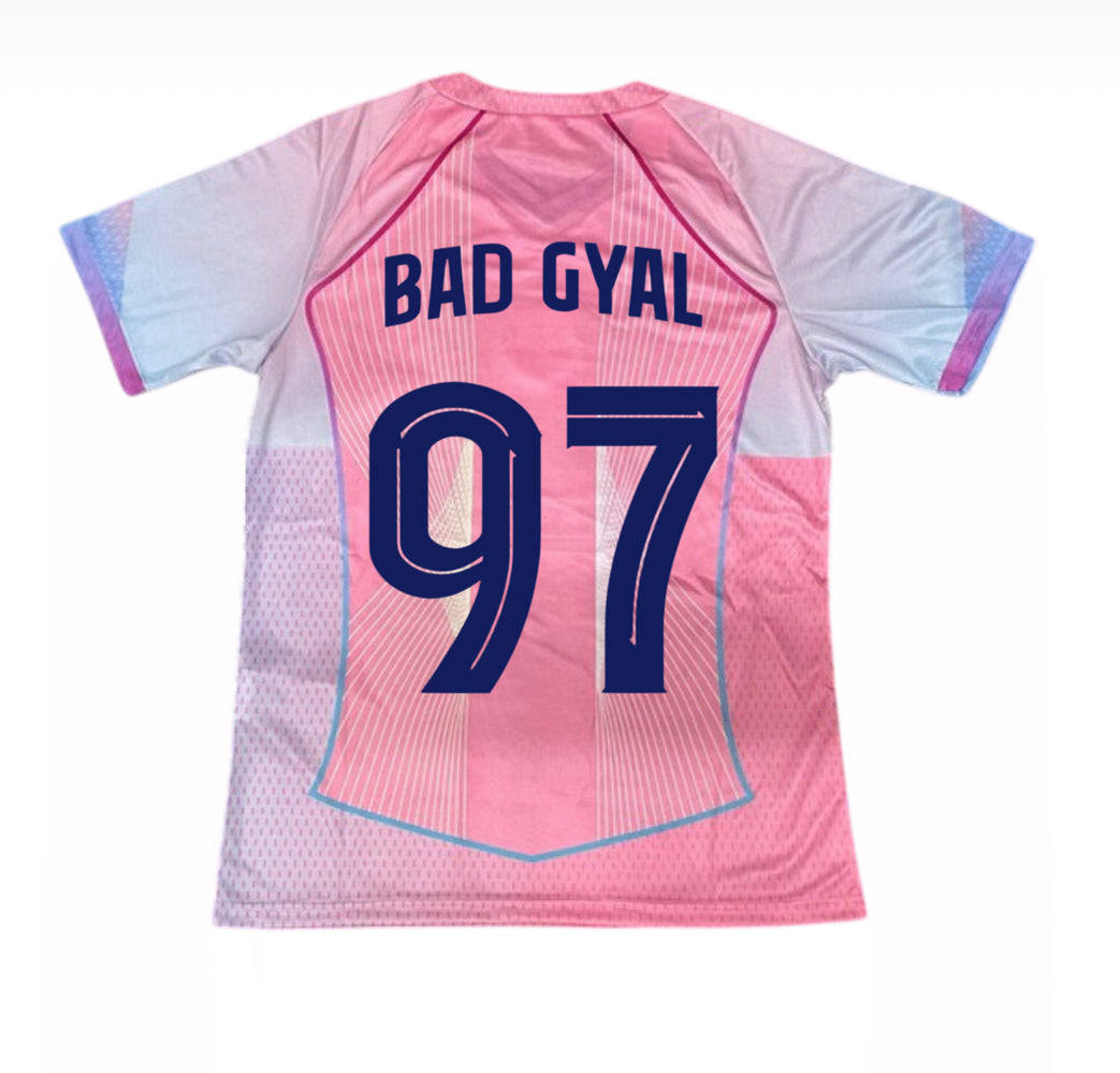Camiseta Barcelona x Bad Gyal 4