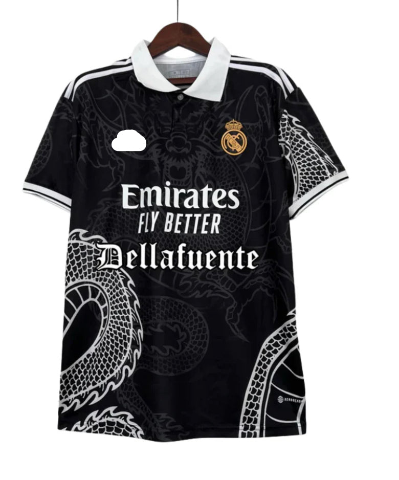 Camiseta Real Madrid x Dellafuente