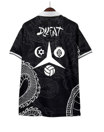 Camiseta Real Madrid x Dellafuente