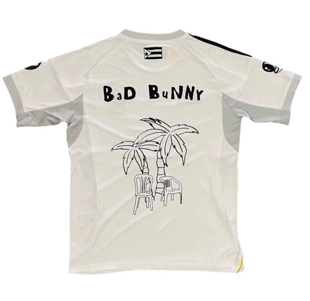 Camiseta Real Madrid x Bad Bunny