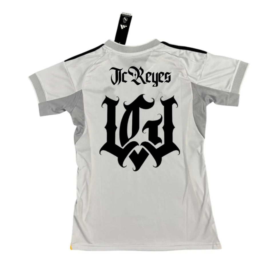 Camiseta Real Madrid x JC Reyes