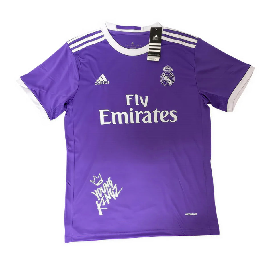Camiseta Real Madrid x Myke Towers