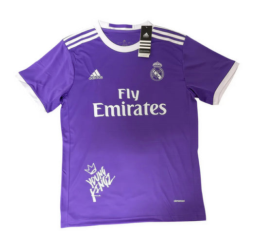 Camiseta Real Madrid x Myke Towers
