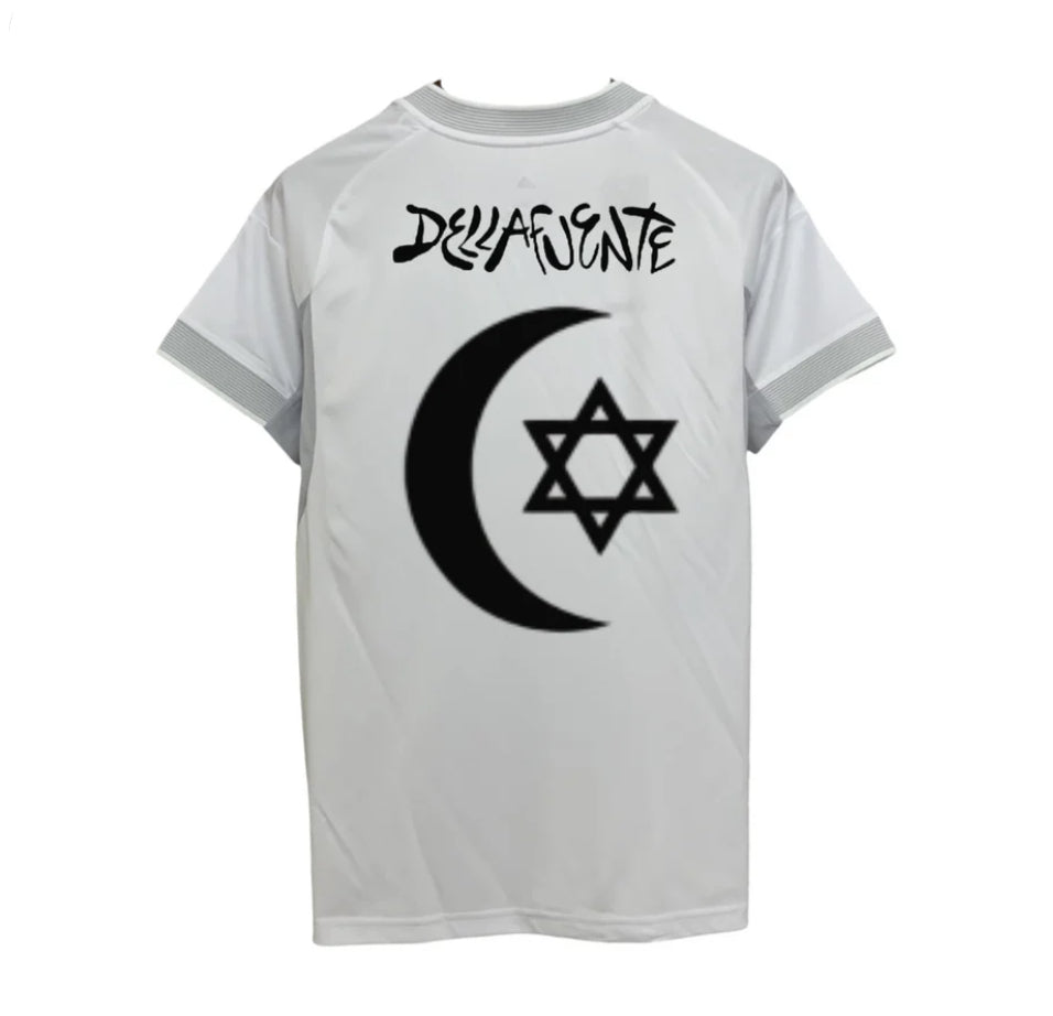 Camiseta Real Madrid x Dellafuente