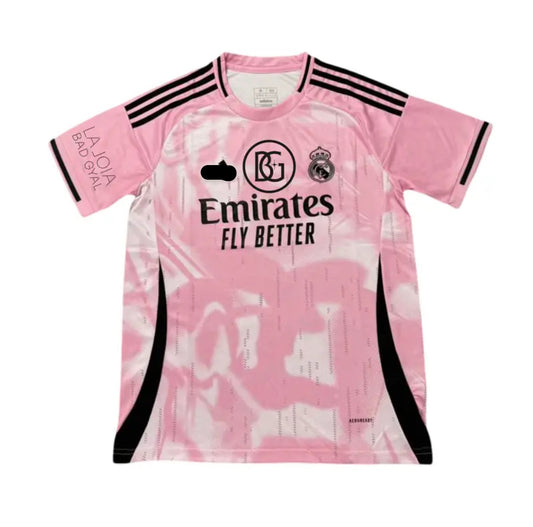 Camiseta Real Madrid x Bad Gyal